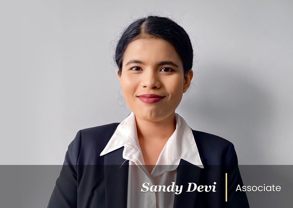 Sandi Roth Devli Sandy Devi | Lo Chambers